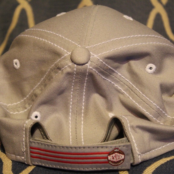 Houston Rockets Hat - Picture 3 of 3